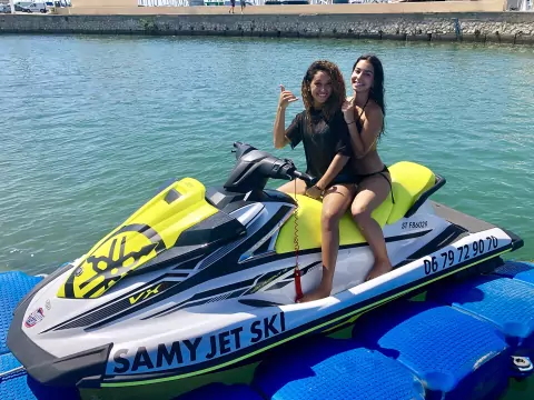 Palavas Jet-Ski. Location de jets-ski sans permis et jets-ski avec